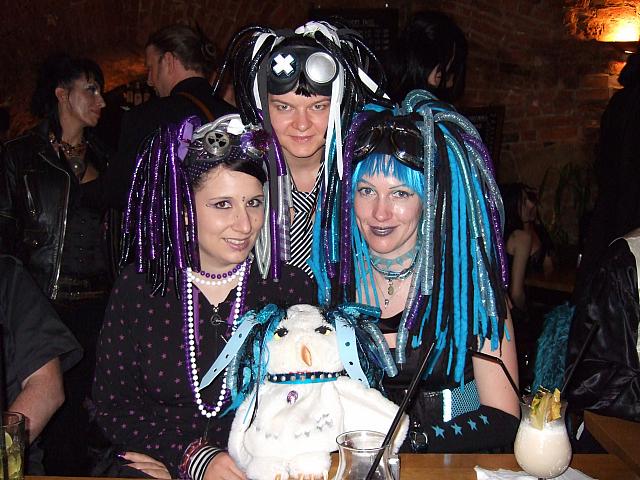 Donata, Christine and Sonny